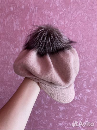 Кепка с помпоном шапка