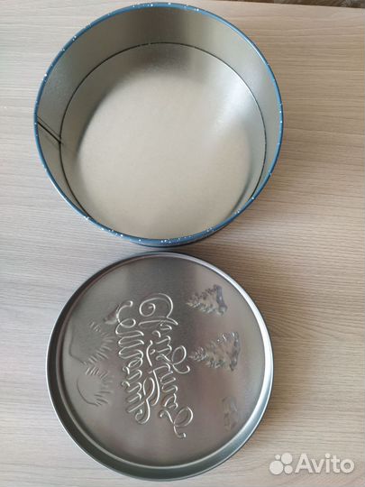 Коробка для подарка металлическая