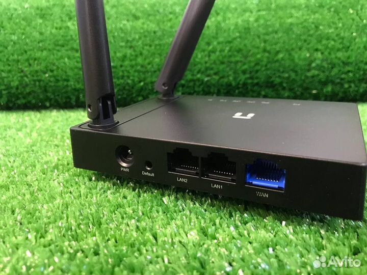 Wi-Fi роутер netis N4