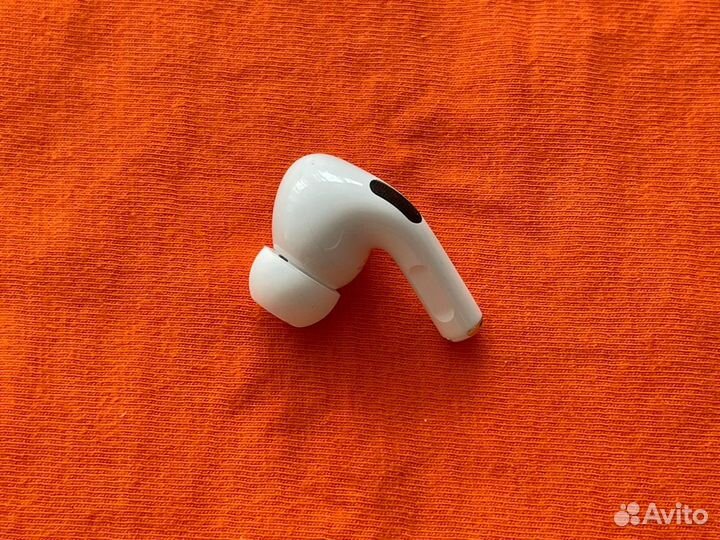 Левый AirPods Pro наушник б/у, оригинал