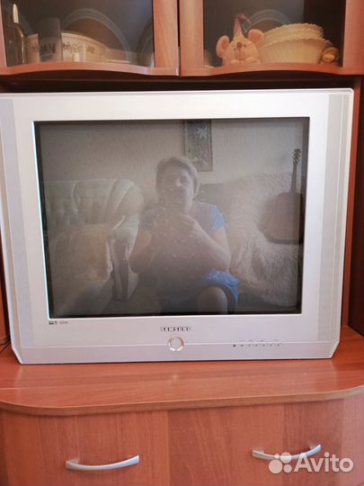 Телевизор