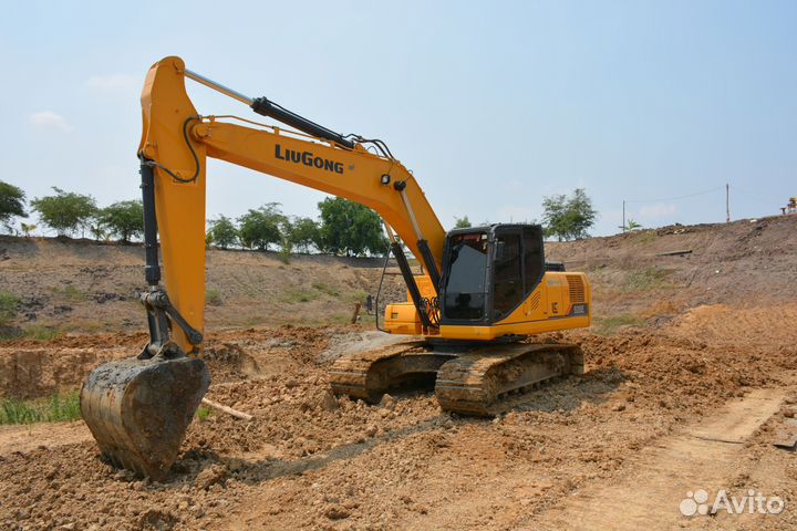 Гусеничный экскаватор LiuGong CLG 920E, 2023