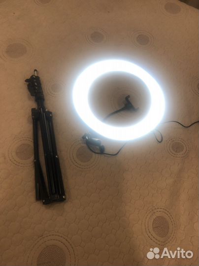 Кольцевая лампа со штативом 36 см