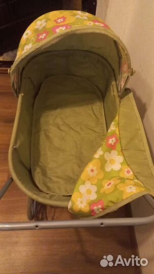 Коляска кукольная