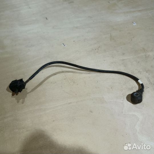 Датчик детонации Ford Focus 2009г