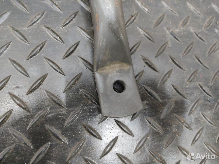 5010605952 Поручень кабины левый Renault Premium