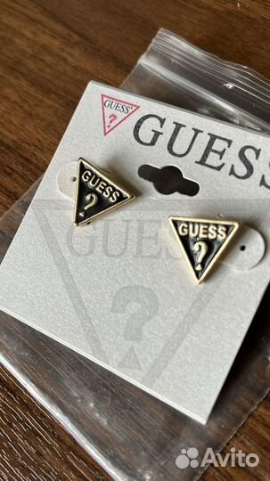 Серьги пусеты Guess