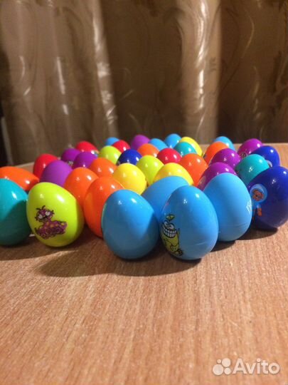 Яйца треснутые 2 из дикси коллекция