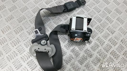 Ремень безопасности с пиропатроном сиденья передне