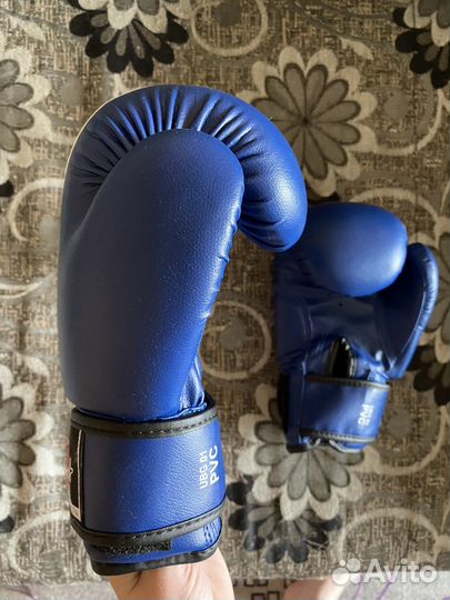 Боксерские перчатки 8 oz