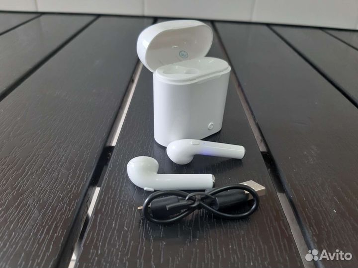 Беспроводные наушники