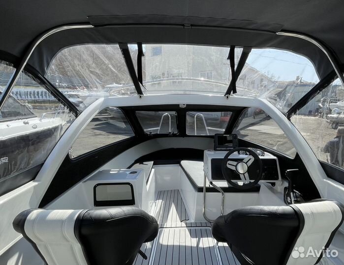 Катер Феникс 530 HT с мотором Suzuki DF80ATL