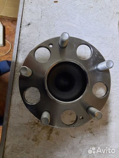 Подшипник ступиц задний Honda accord 42200-tao a51