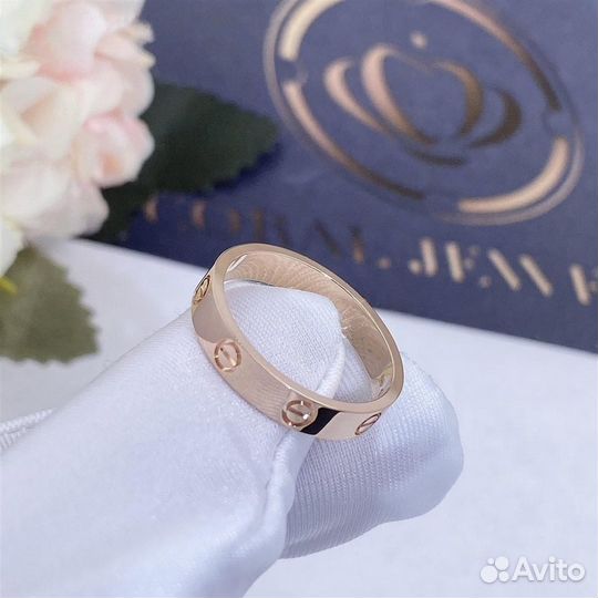 Обручальное кольцо Cartier Love из розового золота