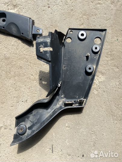 Наладка на задний бампер Prius 30