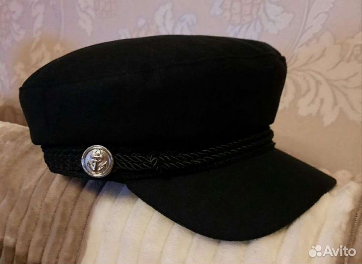 Женские головные уборы