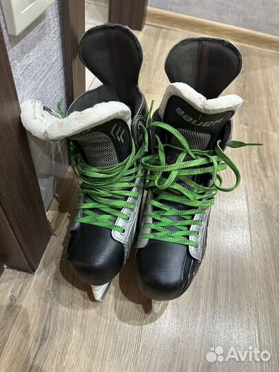 Хоккейные коньки bauer
