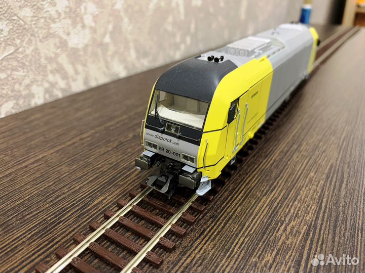 Локомотив Roco HO 1/87