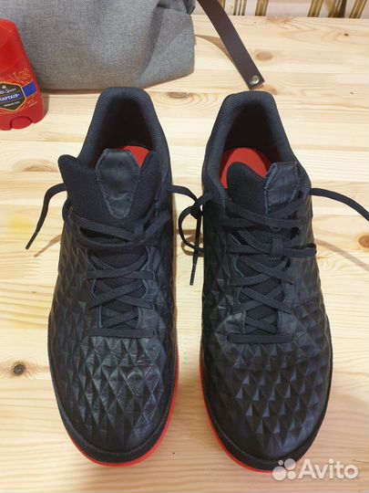 Футзалки Nike tiempo