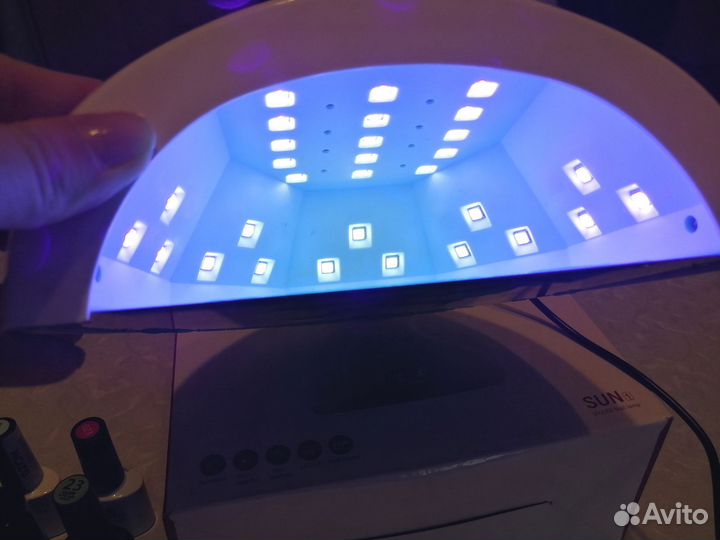 Лампа для сушки ногтей