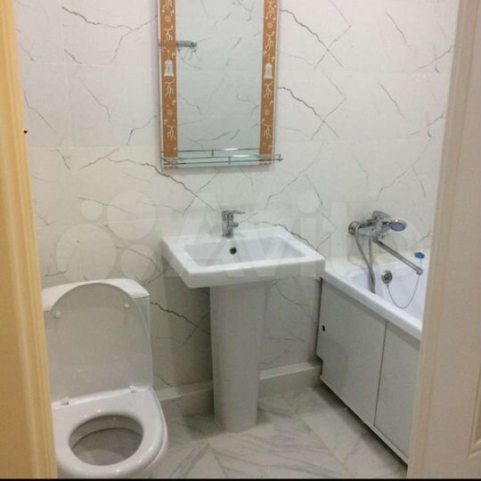 2-к. квартира, 55 м², 1/5 эт.