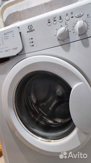 Стиральная машина indesit на запчасти