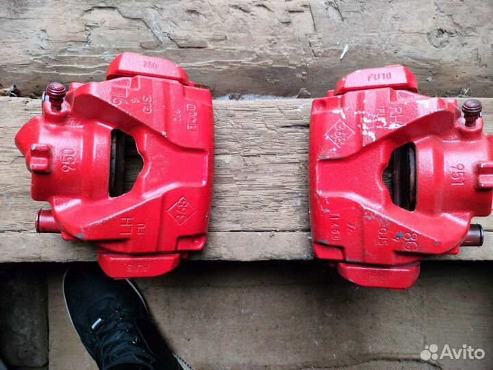 Суппорт Renault duster