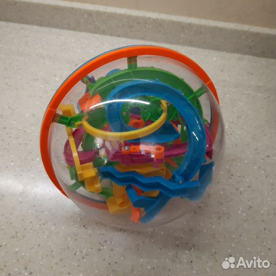 Игрушка Шар с треками