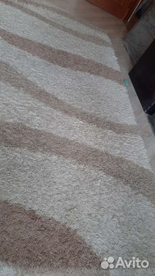 Ковер с длинным ворсом