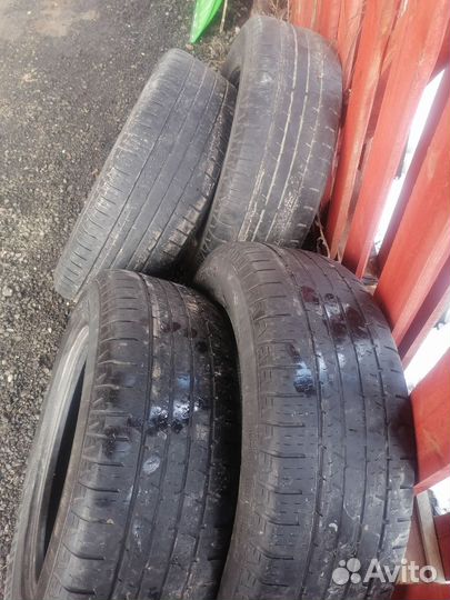 Continental ContiCrossContact LX 215/65 R16 98H