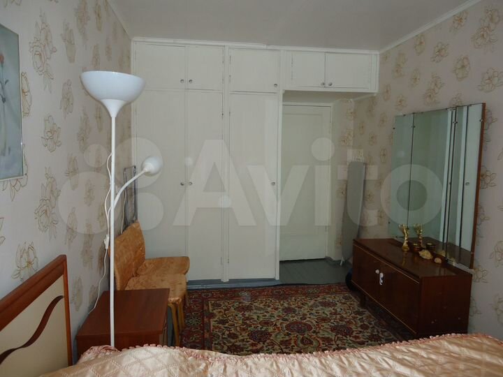2-к. квартира, 45 м², 1/5 эт.
