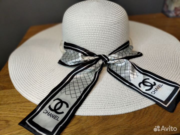 Шляпа Chanel соломенная