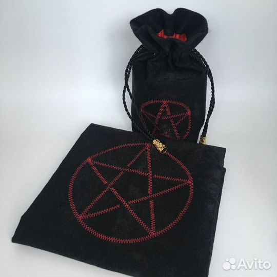 Набор скатерть и мешочек для рун, таро (вышивка)