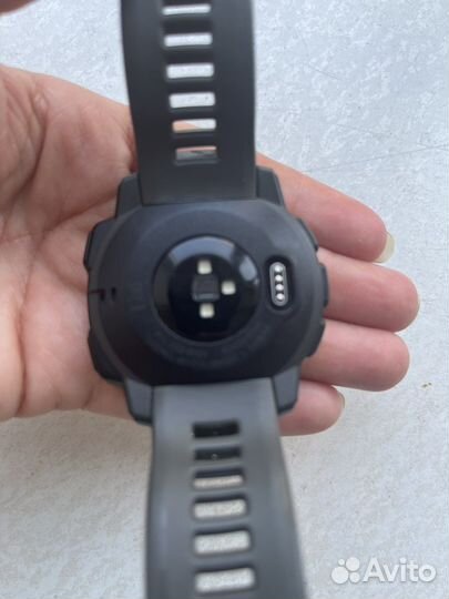 Часы Garmin