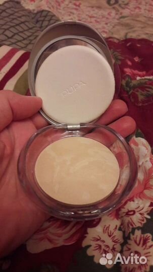 Пудра хайлайтер тональный крем