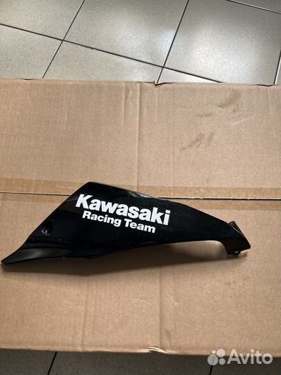 Обтекатель Kawasaki Ninja 650 2017-22 55028-0599