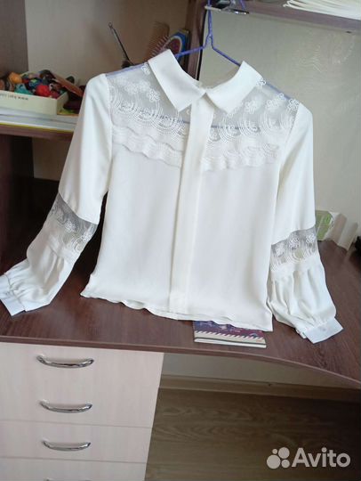 Школьная блузка