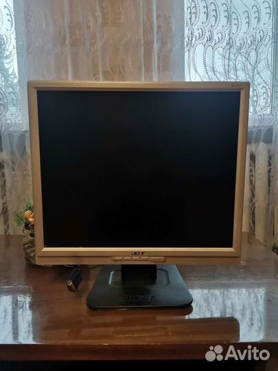 Монитор Acer