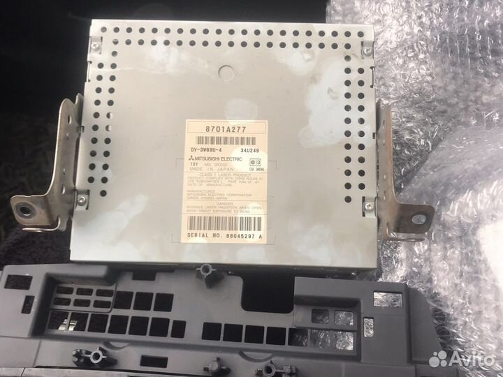 Автомагнитола бу Мицубиси