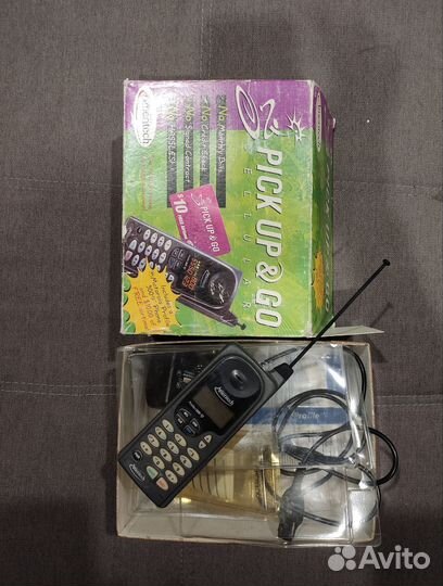 Спутниковый телефон