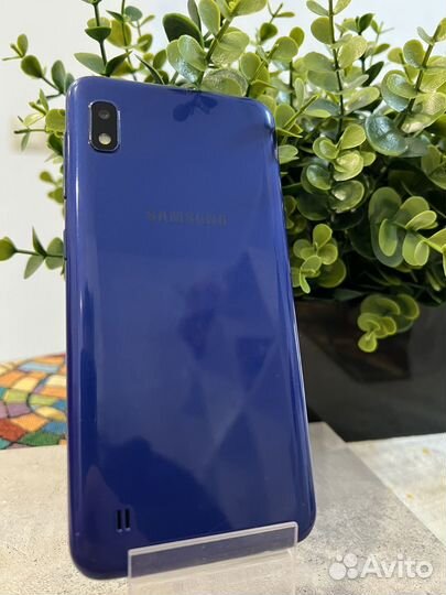 Samsung Galaxy A10, 2/32 ГБ