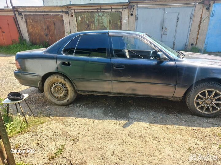 Toyota Camry 1.8 AT, 1993, 150 000 км