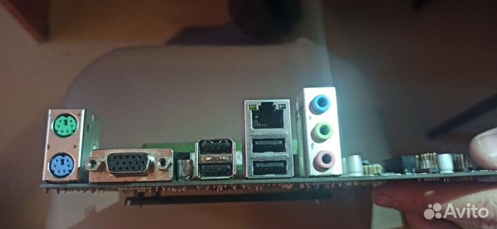 Материнская плата с процессором и оперативкой