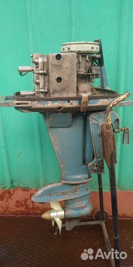 Лодочный мотор 