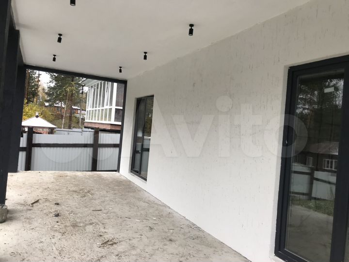 Дом 130 м² на участке 7 сот.