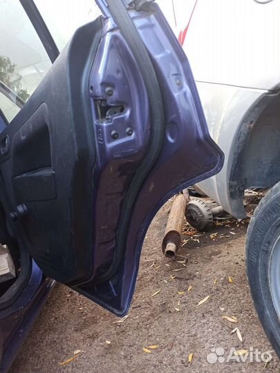 Дверь задняя правая Ford Fusion fxja