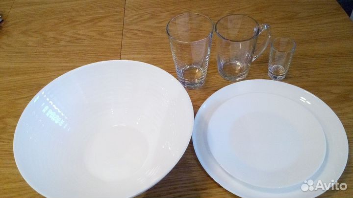 Набор столовой посуды на 12 персон