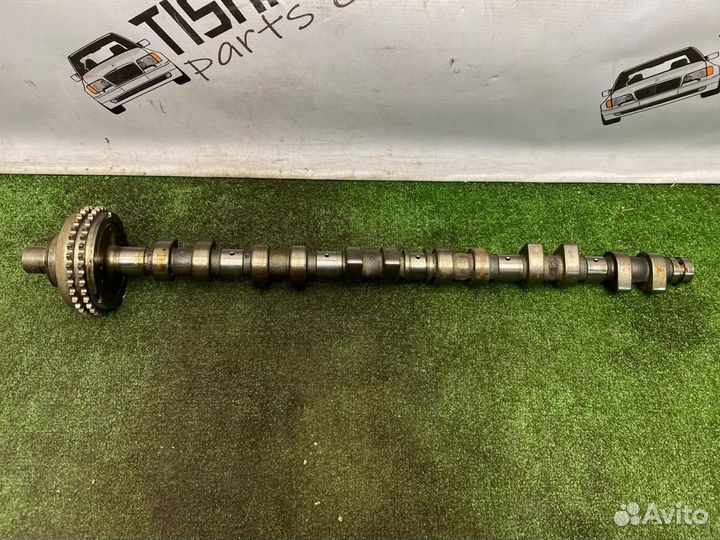 Распредвал впускной правый Mercedes-Benz M120