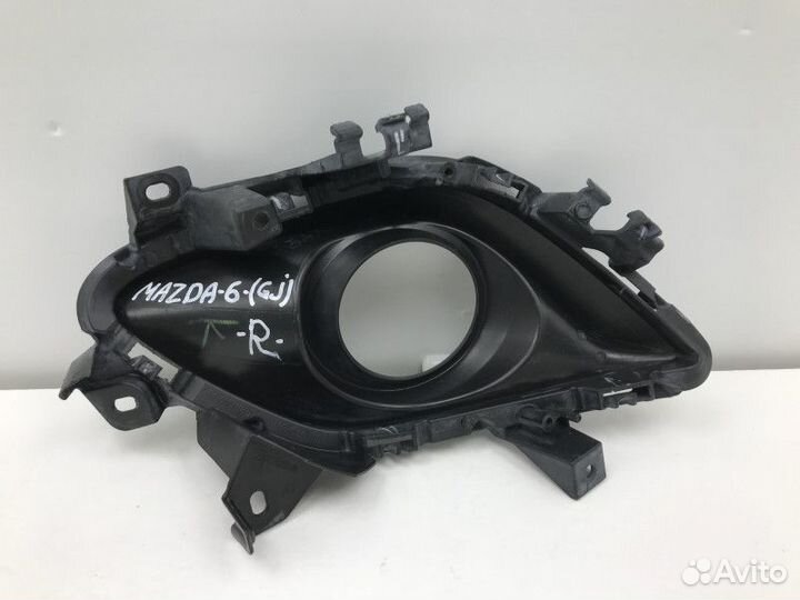 Рамка противотуманной фары правой Mazda 6 3(GJ\GL)