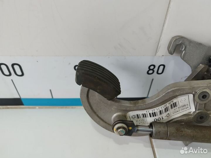 Педаль тормоза Kyron 2005-2015 (стояночного)